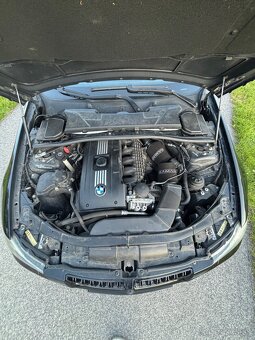 BMW E90 335i - 12