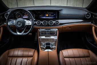 Mercedes-Benz E trieda Kabriolet 300D, 180 kw - 12