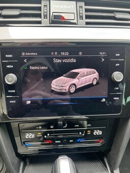 VW Passat 2.0 TDi model 2021 - 12