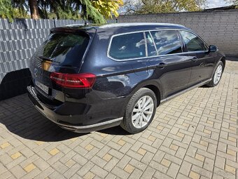 PASSAT VARIANT B8 2,0TDI 110kw DSG HIGHLINEE - 12
