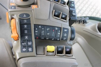 John Deere 7R 330 - 12