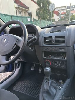 Renault Thalia 1.2 16V - 12