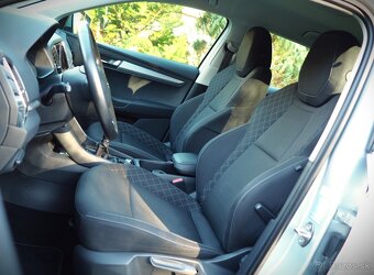 KAROQ 1.6 TDi 4-Valec,Executive,1/2019,Full LED,GPS,FRONT - 12