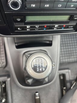 Seat Alhambra 2.0 TDi 7miestne - 12