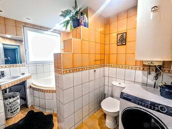 SMART BÝVANIE V KOMÁRNE 3 izbový byt s loggiou na PREDAJ - 12