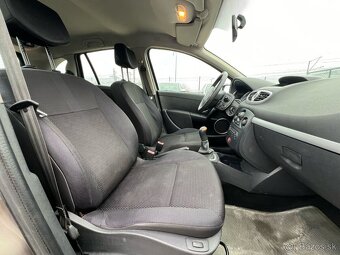 Renault Clio Grandtour 1.5DCi diesel, 63kW, MT5, rok:06.2008 - 12