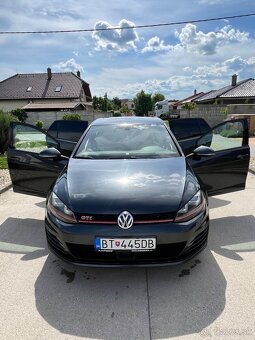 Volkswagen Golf Gti - 12