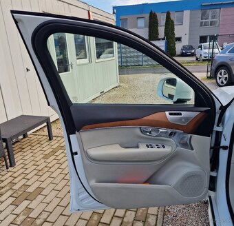 VOLVO XC90 XC 90 D5 DRIVE-E INSCRIPTION AWD / ODPOČET DPH - 12