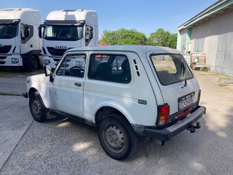 Lada Niva  4x4. 1.7i r.v 2000 - 12