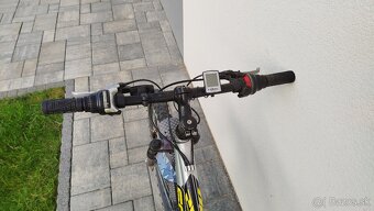 SCOTT Racing JR24 - 12