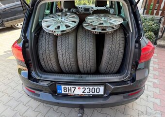 Volkswagen Tiguan 2,0 TDi 4x4 Nové rozvody +STK nafta - 12