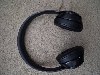 Predám sluchadka Beats Solo3 - 12