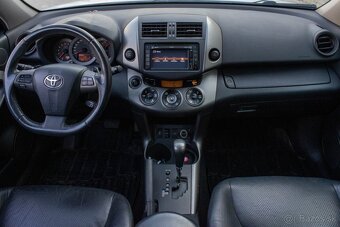 TOYOTA RAV4 2.2l D-CAT 110kW Premium 2011 - 12
