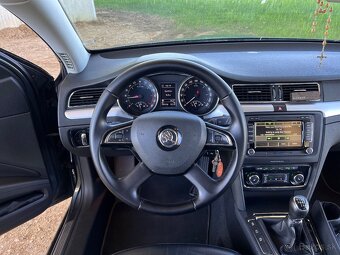 Škoda Superb Combi 1.6 TDI Greenline Elegance - 12
