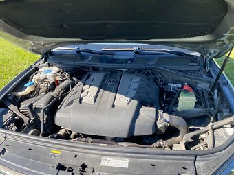 Predam VW Touareg V6 TDi, 193 kW - 12