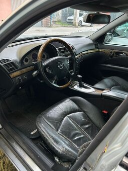 Mercedes e320 CDI w211 - 12