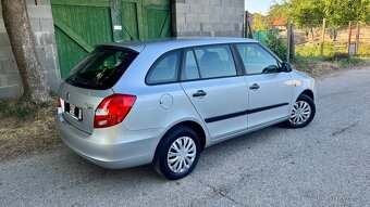 SKODA FABIA COMBI 2010 1.2 BENZIN 118000KM KUPENE NA SK - 12