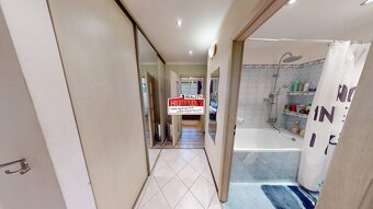 (42 m²) 1,5-IZBOVÝ BYT V SRDCI KOŠÍC - 12