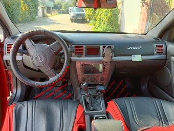 Opel Vectra C 2006 krásny kus, nový pôvodný lak, upravená - 12