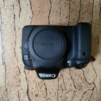 Predám profesionálnu Canon fototechniku - 12