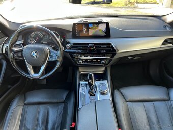 BMW 530d xDrive - 12