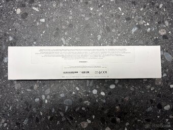 iPhone 15 Pro 128GB + Apple Watch Series 3 - 12