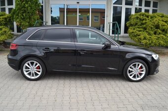 AUDI A3 2.0 TDI, R.2015, FÓLIE, TEMPOMAT, KOŽA, R17, XENÓNY - 12