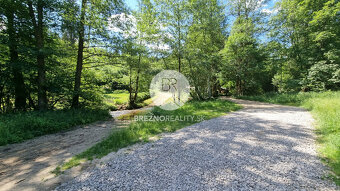 Rekreačný pozemok s drevenicou – Hronec - príroda, výhľady,  - 12