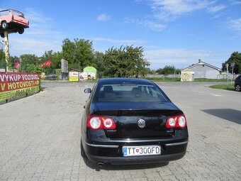 Volkswagen Passat 1.6TDi - 12