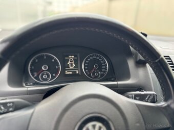 Volkswagen Touran 1.6TDI Highline Panorama 7-miestne - 12