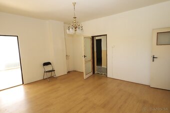 4 izbový rodinný dom s garážou v obľúbenej lokalite "západ - 12