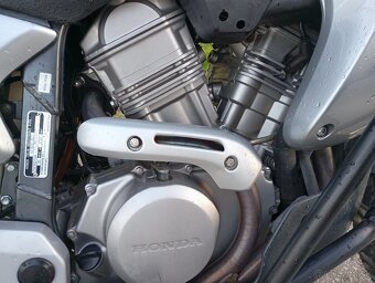Honda Transalp 650 - 12