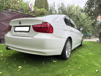 BMW 330d E90 - 12