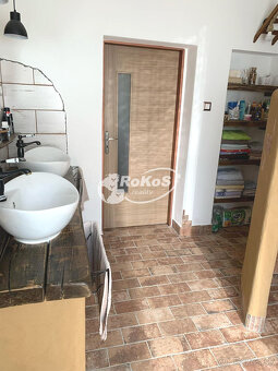 PREDAJ - Rodinný dom v Rožňave - 12