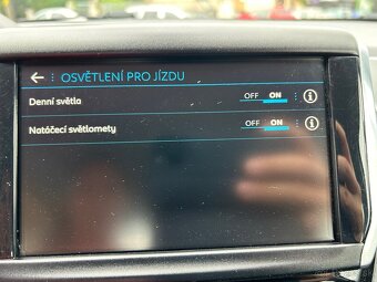 Peugeot 208 1.2 PureTech Allure Automat - 12