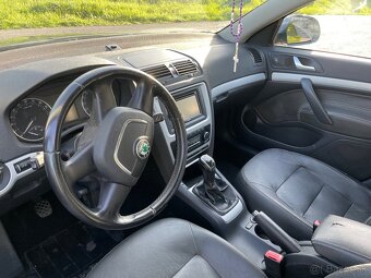 Octavia 1.6 77kw combi 2011 - 12