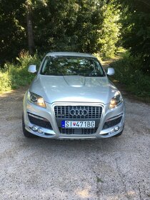 Predám Audi Q7 4,2TDI 240 KW - 12