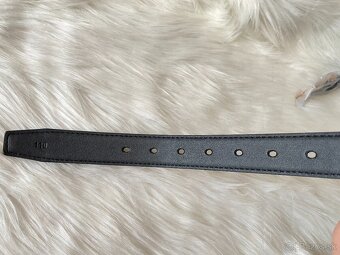 Yves Saint Laurent opasok - 12