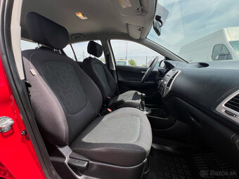 Hyundai i20 1.2 benzín, 57kW, MT/5, rok:08.2009. - 12