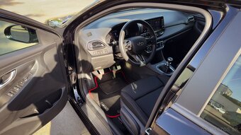 Hyundai i30 Fastback 1.5 T-GDi mHEV iMT N-Line - 12