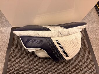 LAPAČKA A VYRÁŽEČKA WARRIOR RITUAL R/G6.1 SR - 12