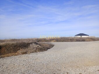 Stavebný pozemok so stavebným povolením a projektom Radimov - 12