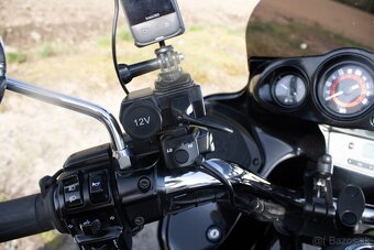 Kawasaki Vulcan VN 1700 - 12