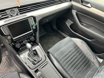 Volkswagen Passat Variant 2.0 TDI BMT Highline DSG - 12