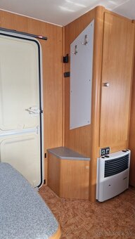 Karavan Detlefs 990/1300kg, MOVER, Kúpeľňa, WC, teplá voda - 12