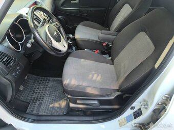 Kia Venga 1.4 CVVT EX - 12