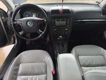 Škoda Octavia 2  2.0 TDI L&K - 12