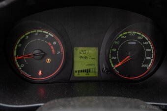 Lada Kalina cross 1.6 16V MPI Luxe - 12