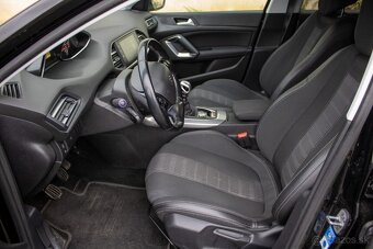 Peugeot 308 SW 1.5 BlueHDi - 12