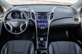 Hyundai i30 CW 1.6-CRDi, 94kW, M6 - 12